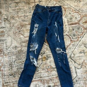 Ripped skinny blue jeans